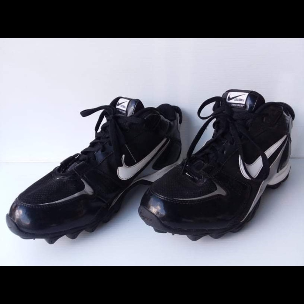nike land shark football